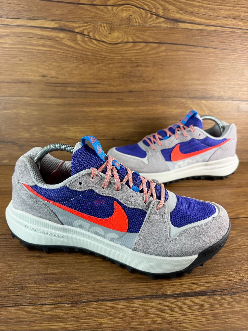 NIKE ACG Lowcate Trail Shoes Sneakers DM8019-001 Wolf Gray Men's Size 9 Shoes